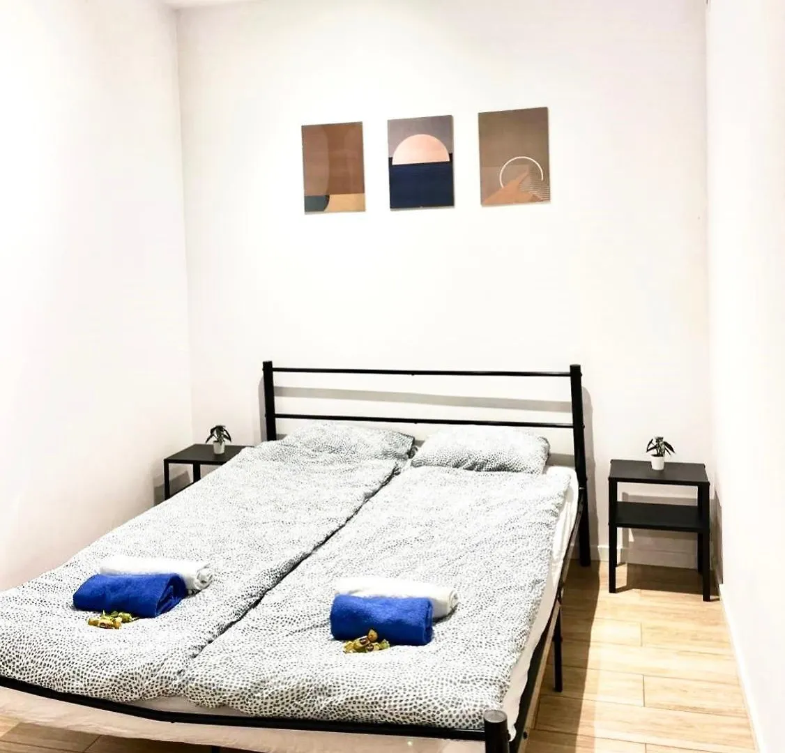 Smocza Jama Wawel Apartment Krakow