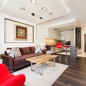  Apartament With Private Parking - Lubicz 17 Street
